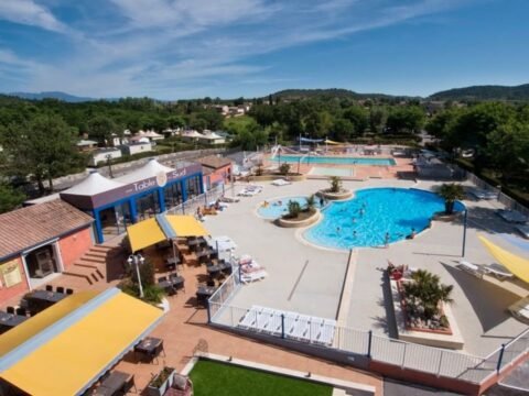 camping-la-plage-fleurie